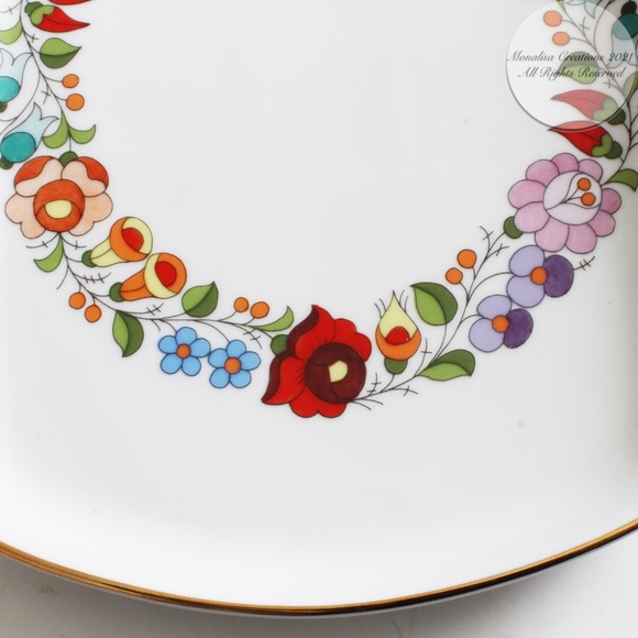 Kalocsa Hungary 8pc Porcelain Set Decanter Cups + Tray 'Traditional' Pattern - Picture 14 of 16